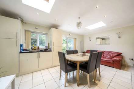 Park Road, Feltham, Image 11