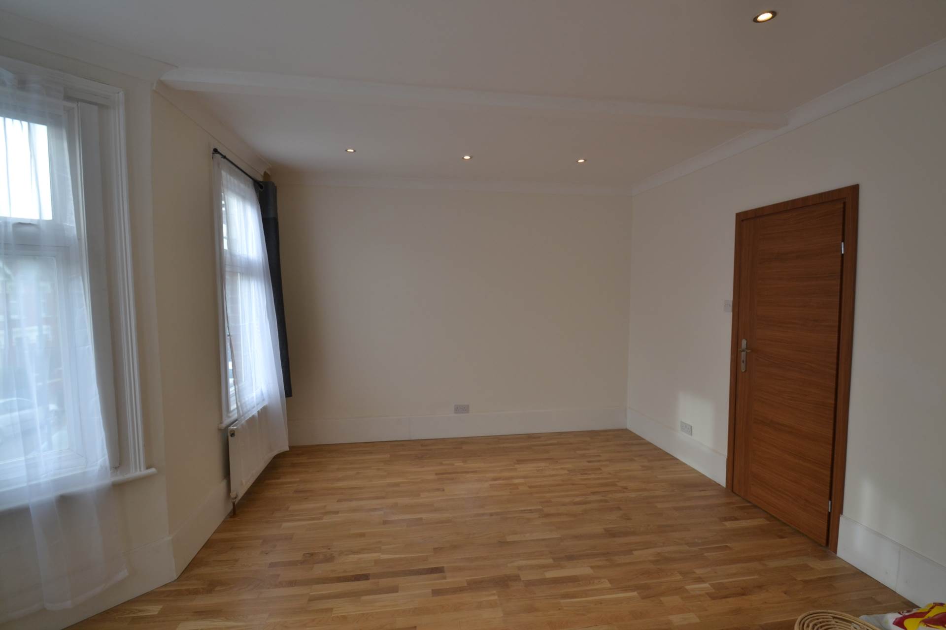 Drayton Gardens, West Ealing, Image 18