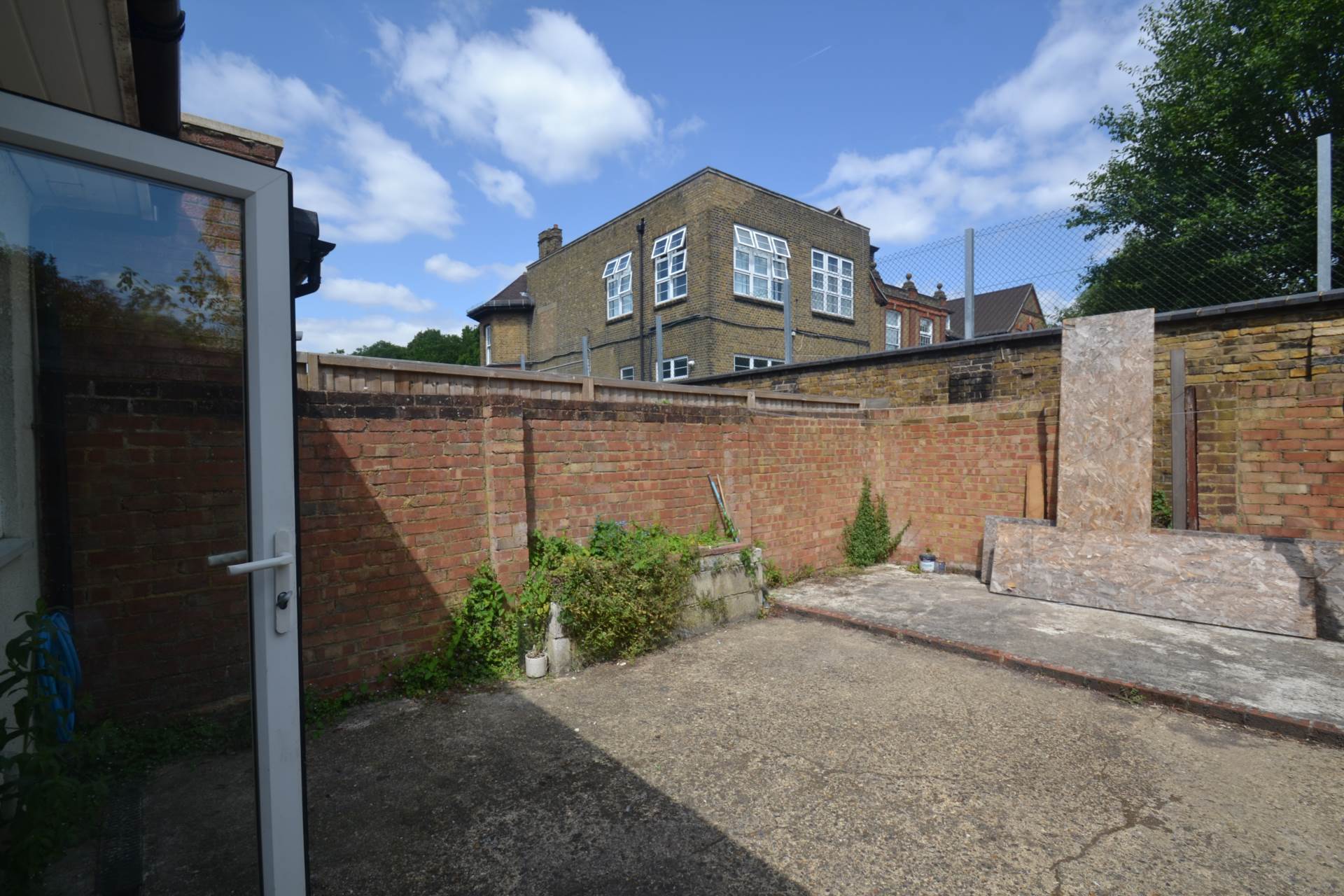 Drayton Gardens, West Ealing, Image 22