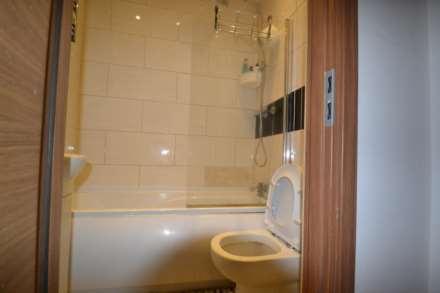 Drayton Gardens, West Ealing, Image 13