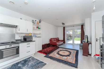 3 Bedroom Apartment, Salisbury Road, Southall