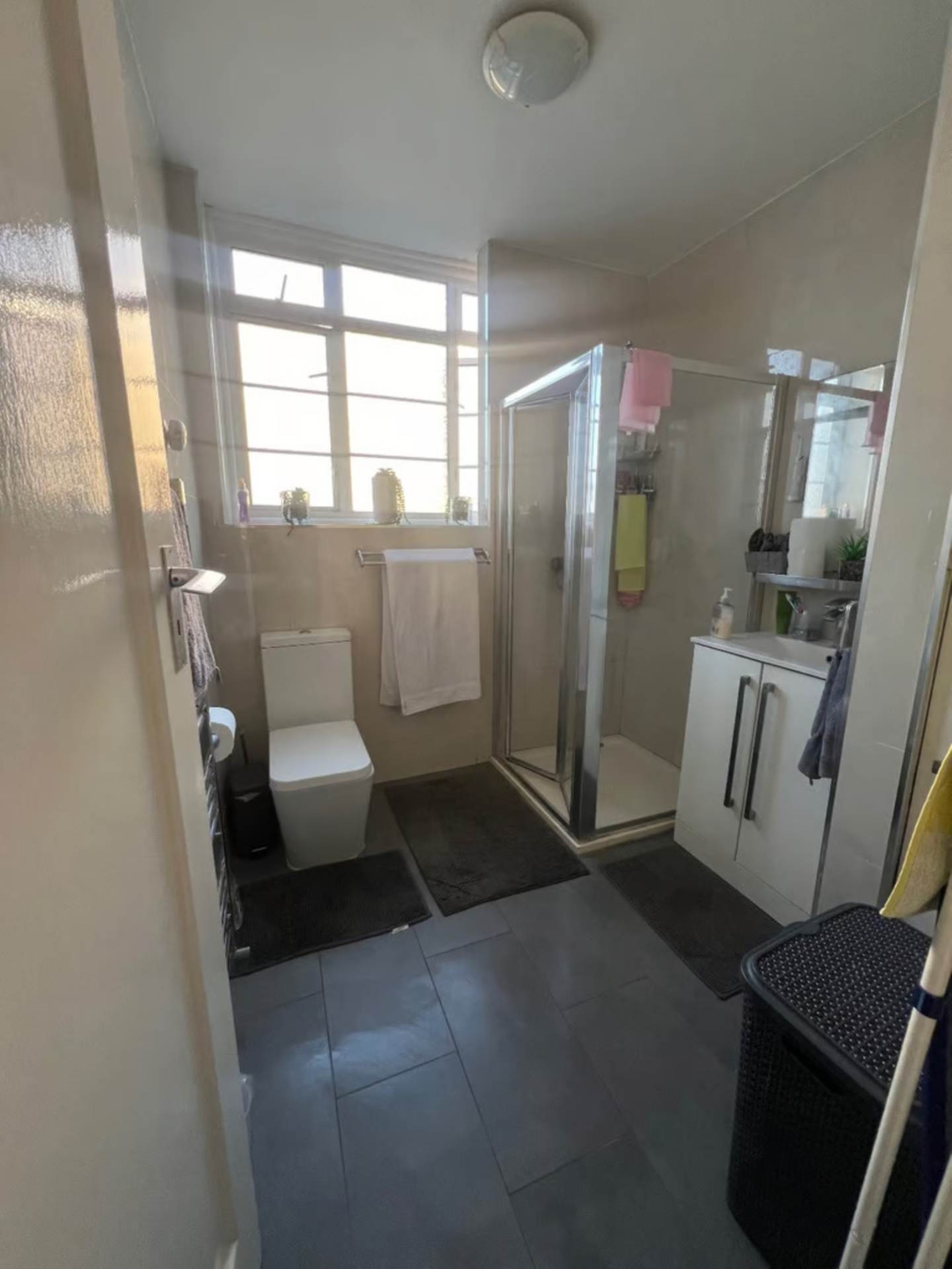 Argyle Road, London, Image 15