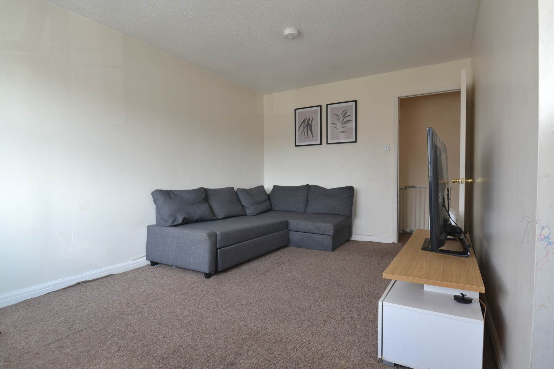 Church Road, Northolt, Image 3