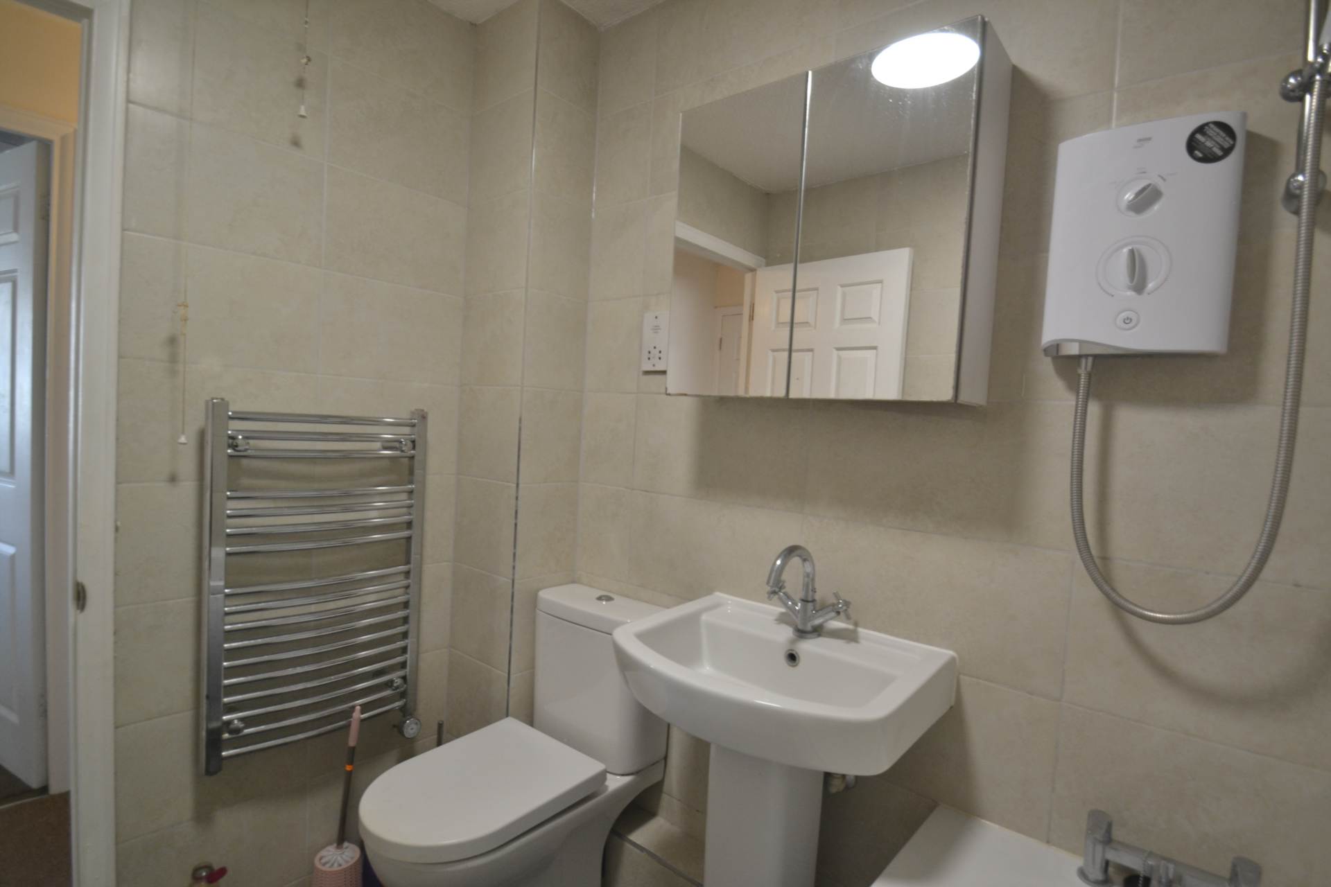 Church Road, Northolt, Image 5