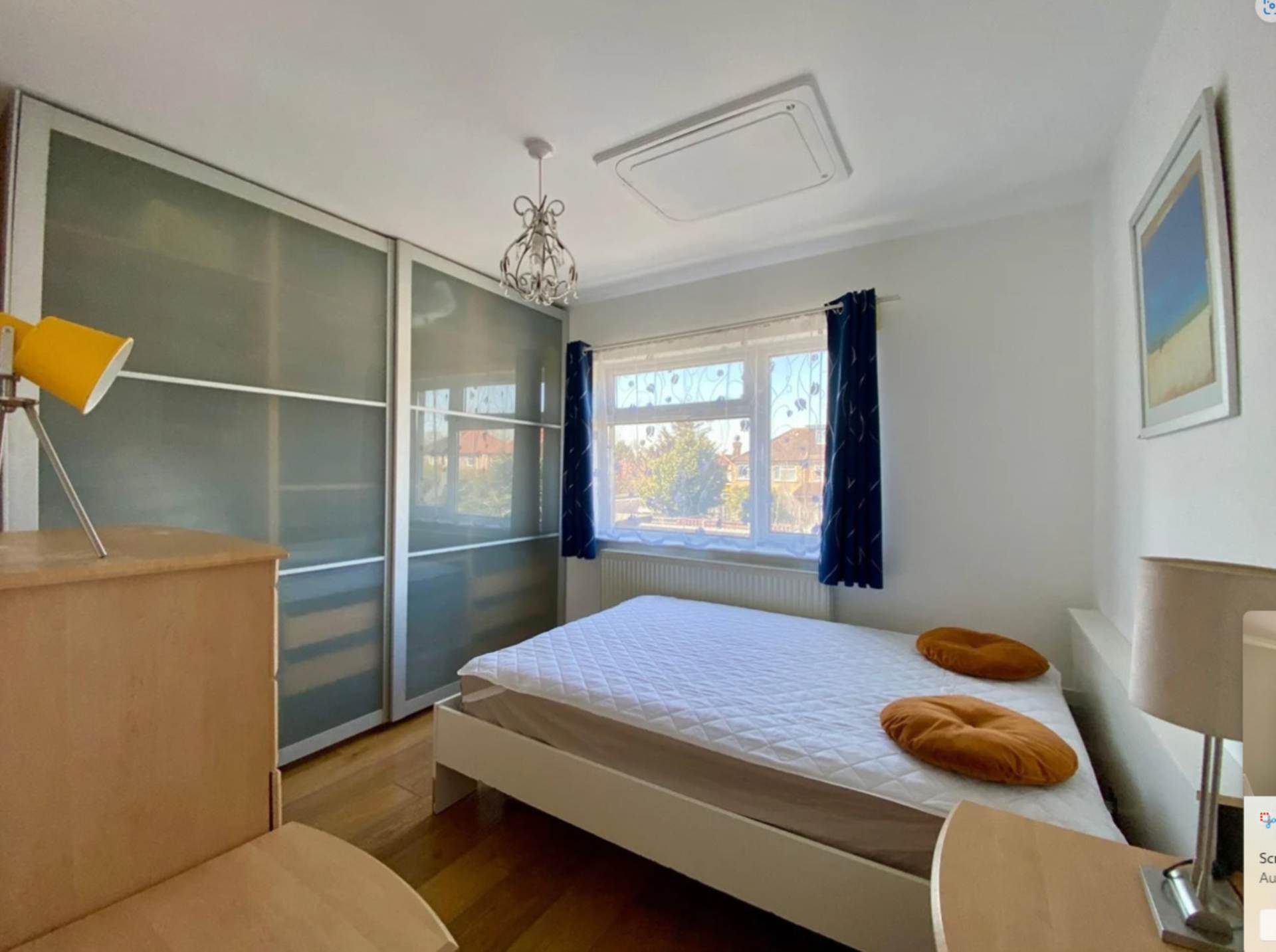 Greenford, Image 9