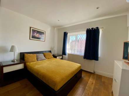 Greenford, Image 5