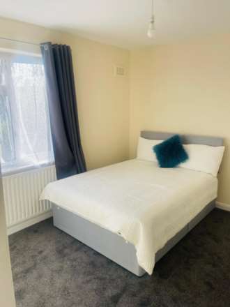 1 Bedroom House Share, Hayes