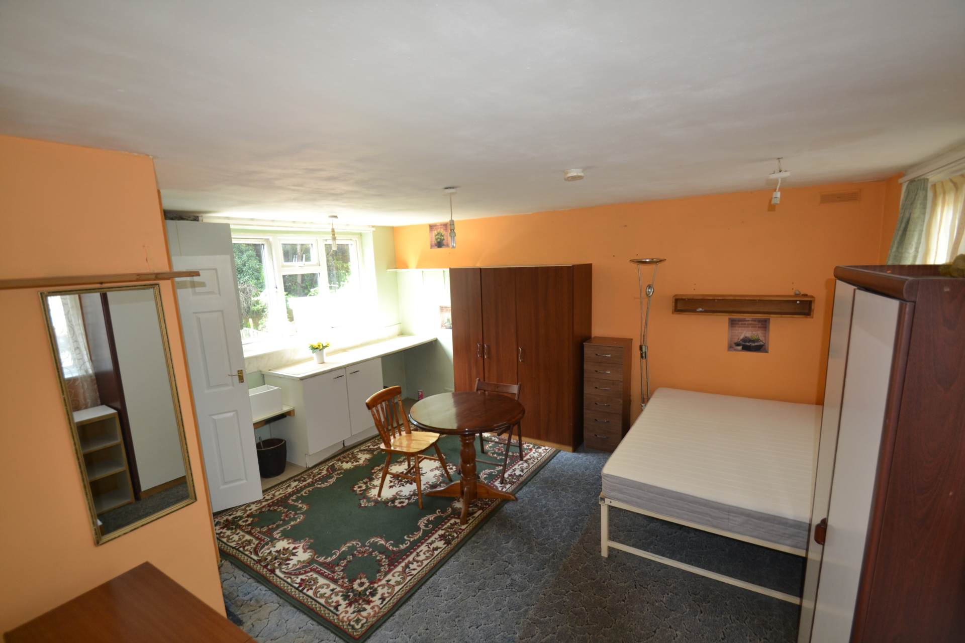 Felborn Road, Greenford, Image 4