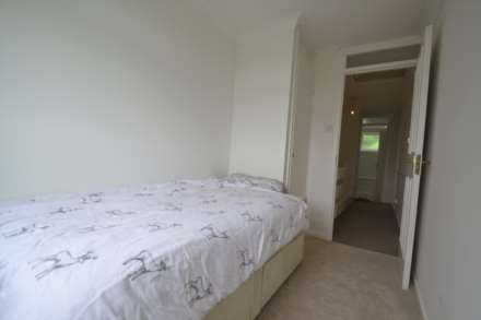 Union Way, Northolt, Image 8