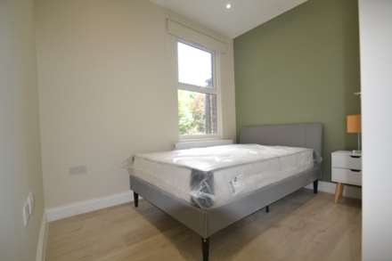 Framfield Road, Room 3, Image 3