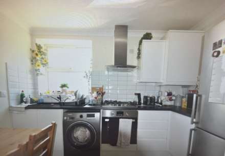 Staines Road, Hounslow, Image 3