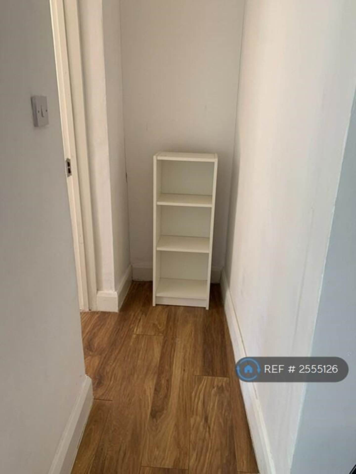 Spring Grove Crescent, Hounslow, Image 10