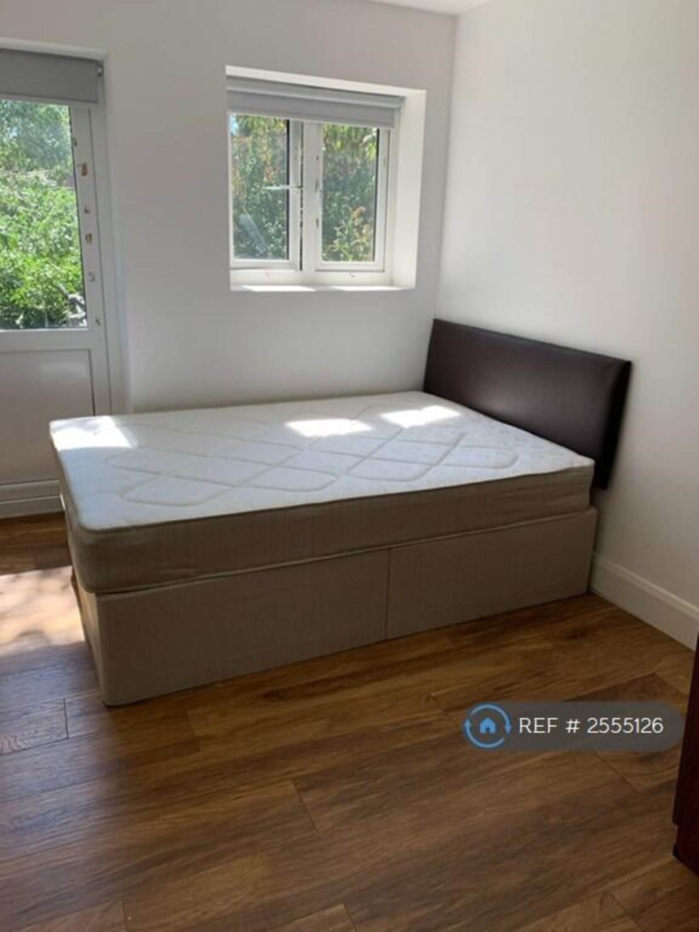 Spring Grove Crescent, Hounslow, Image 2