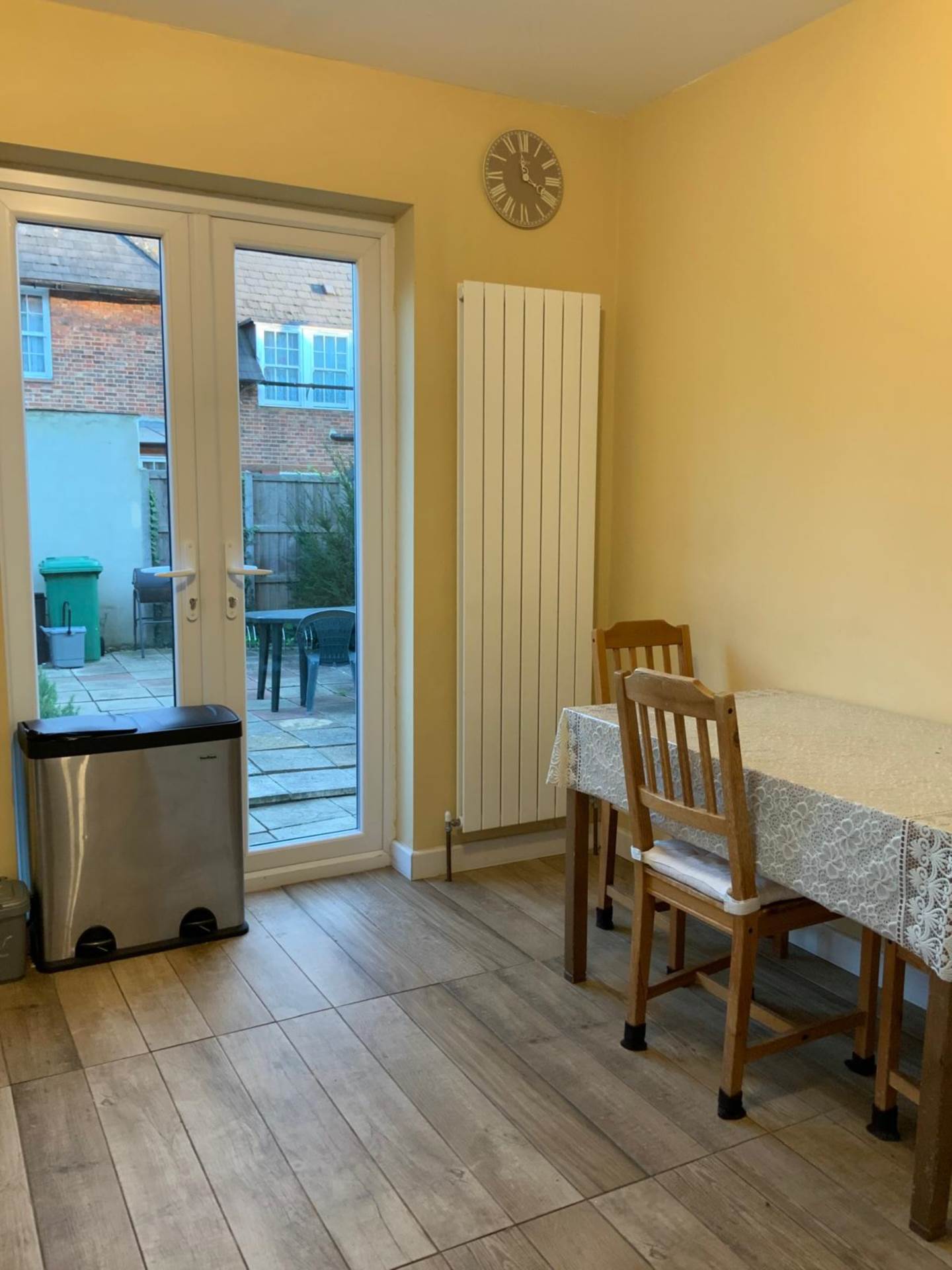 Mellitus Street, London, Image 4