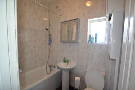 Edgestone Gardens, Harrow, Image 9