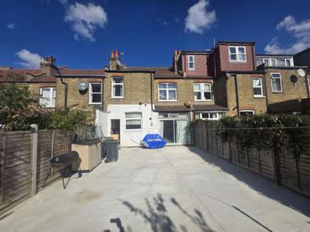 Cowper Road, London, Image 2