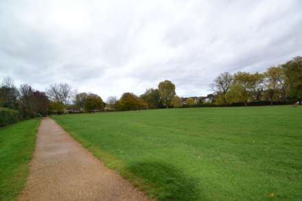 Drayton Bridge Road, London, Image 7