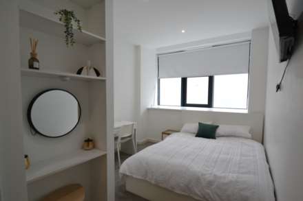 Property For Rent Room 4 166-172 London Road, Kingston Upon Thames