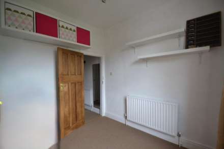 Drayton Bridge Road, London, Image 6