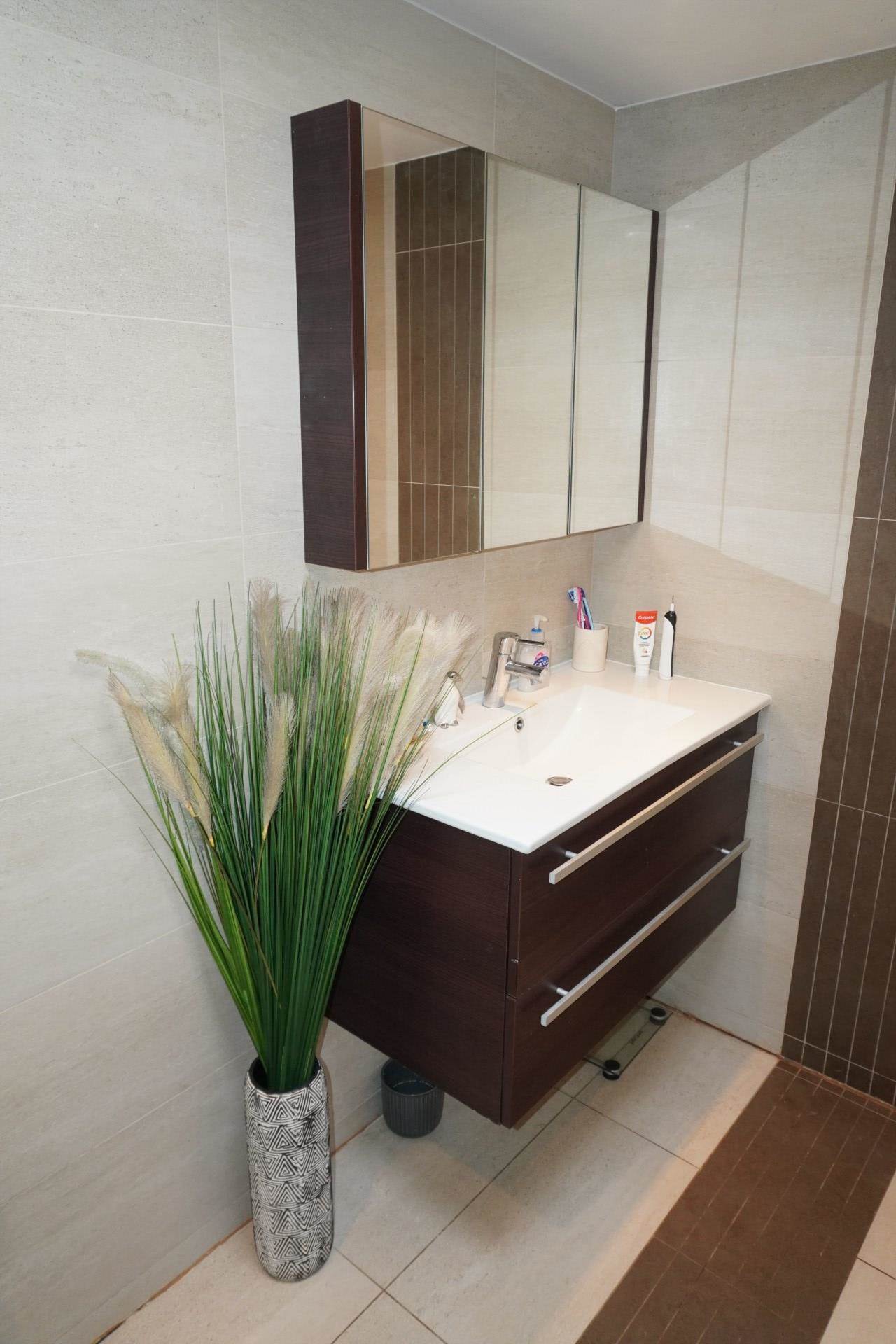 The Ridings, London, Image 3