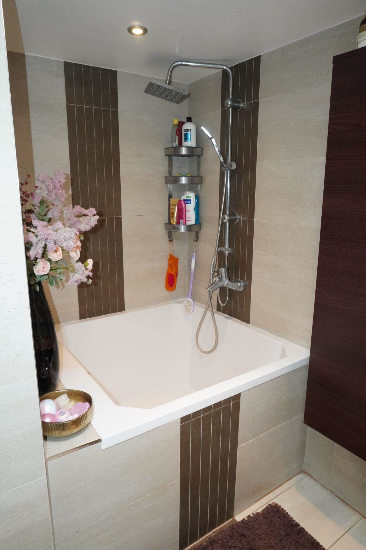 The Ridings, London, Image 5