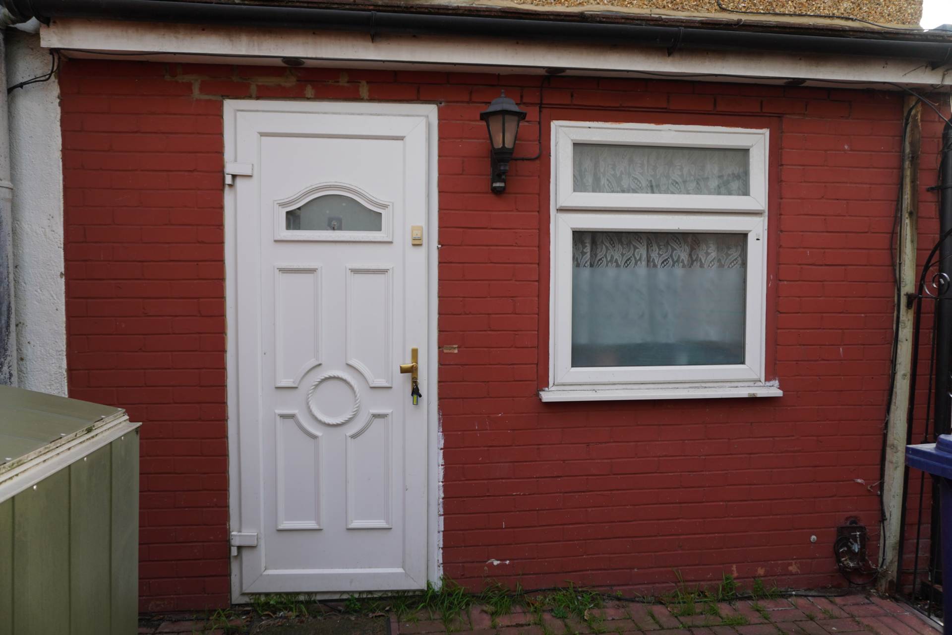 Sycamore Avenue, London, Image 3