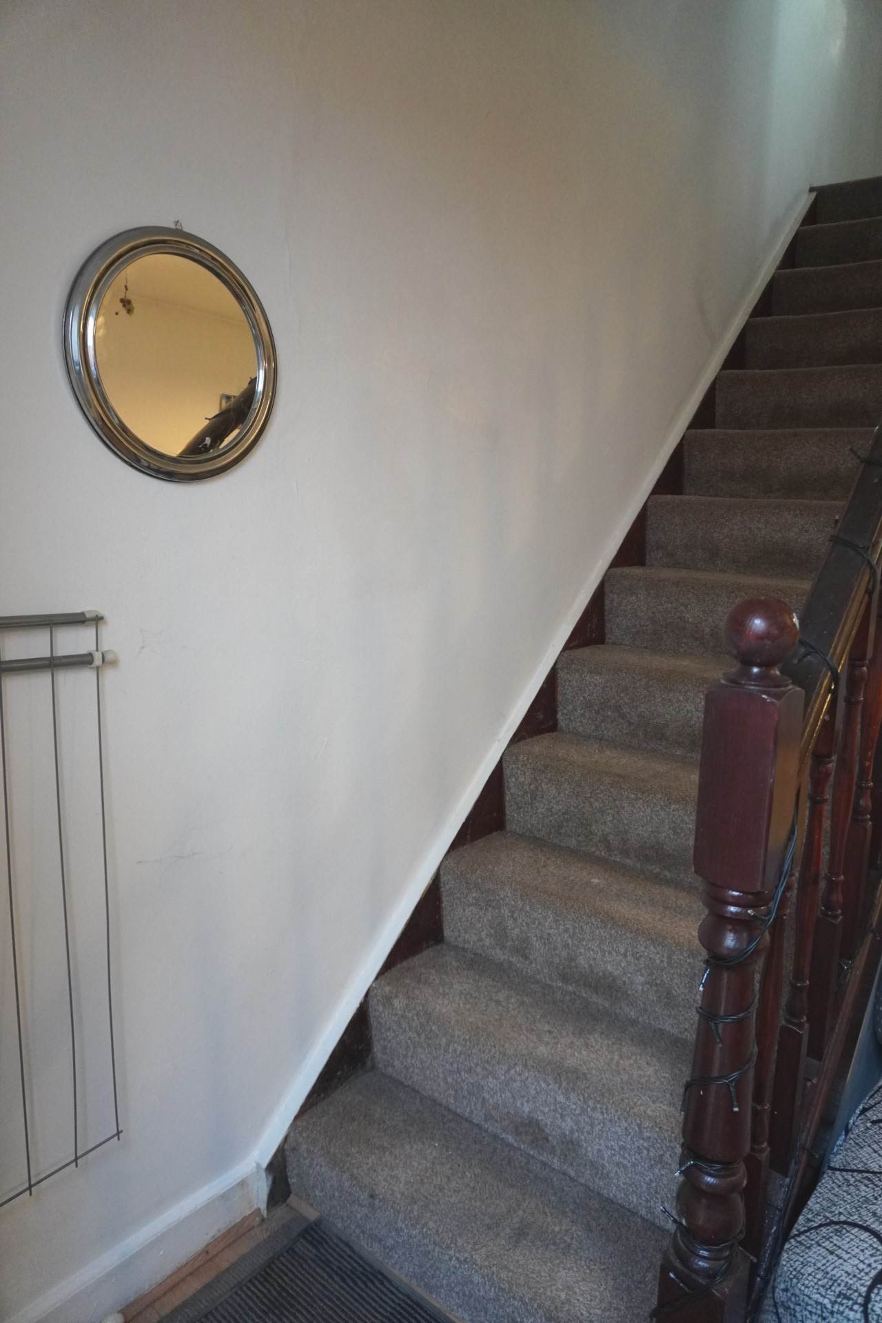 Sycamore Avenue, London, Image 4