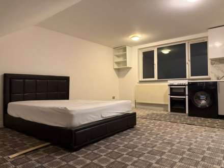 Property For Rent Priory Gardens, London