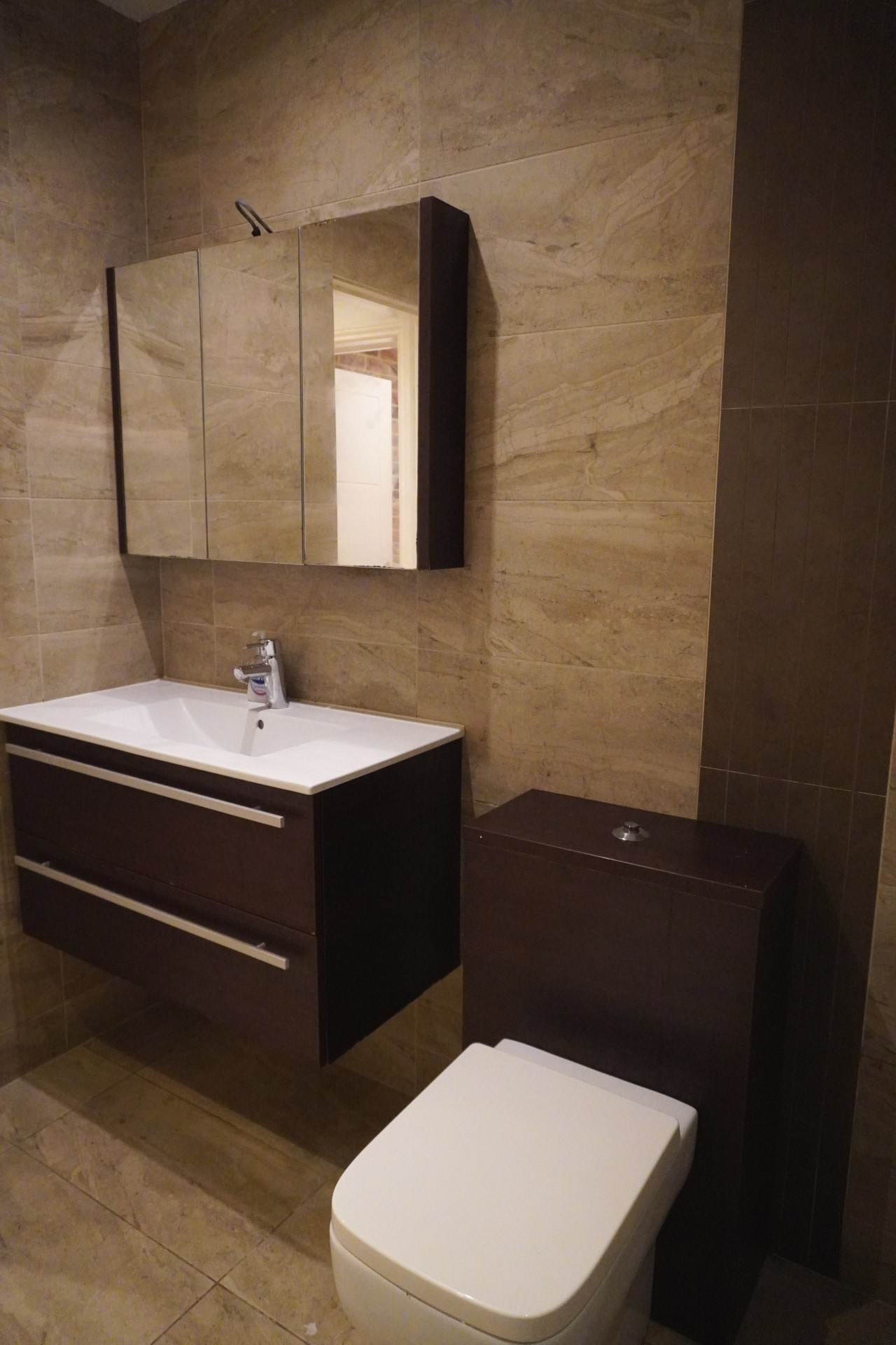 The Ridings, London, Image 8