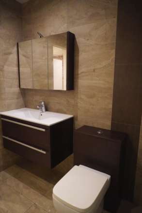 The Ridings, London, Image 8