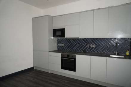 Property For Rent North Avenue, London