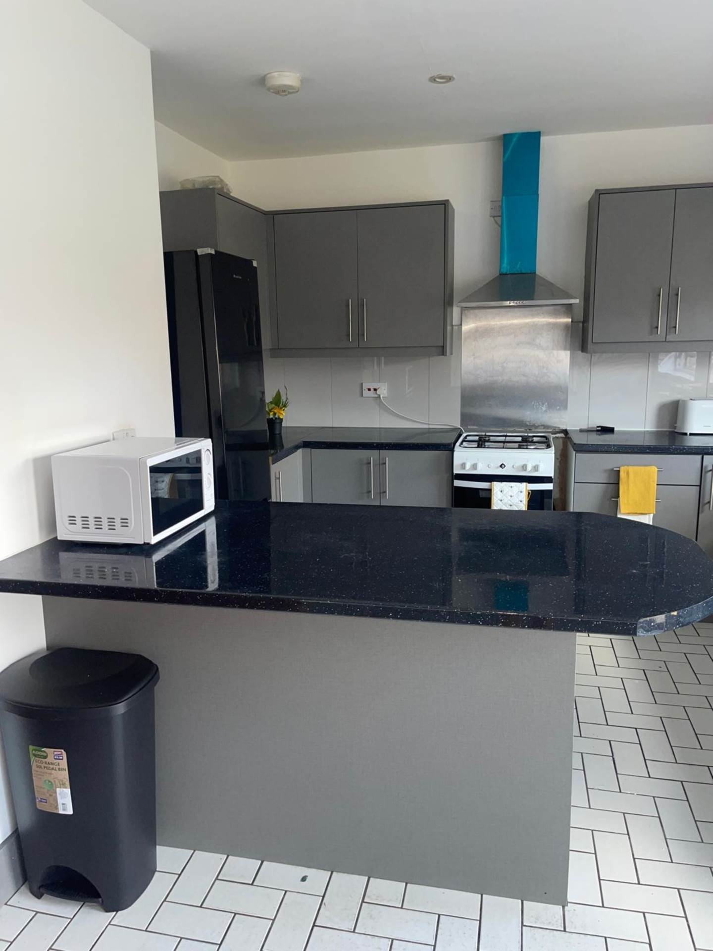 Springwell Road, Hounslow, Image 1