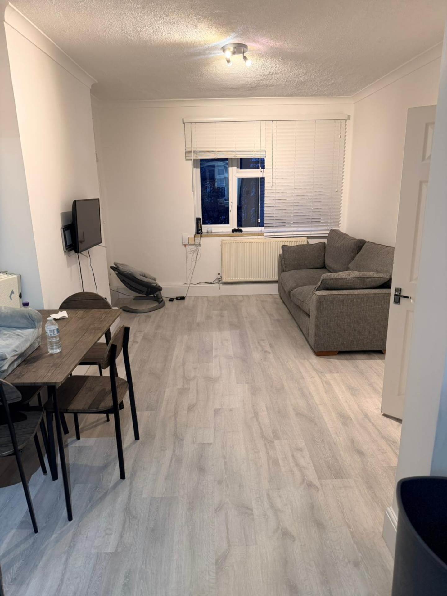 Trafalgar Road, London, Image 2