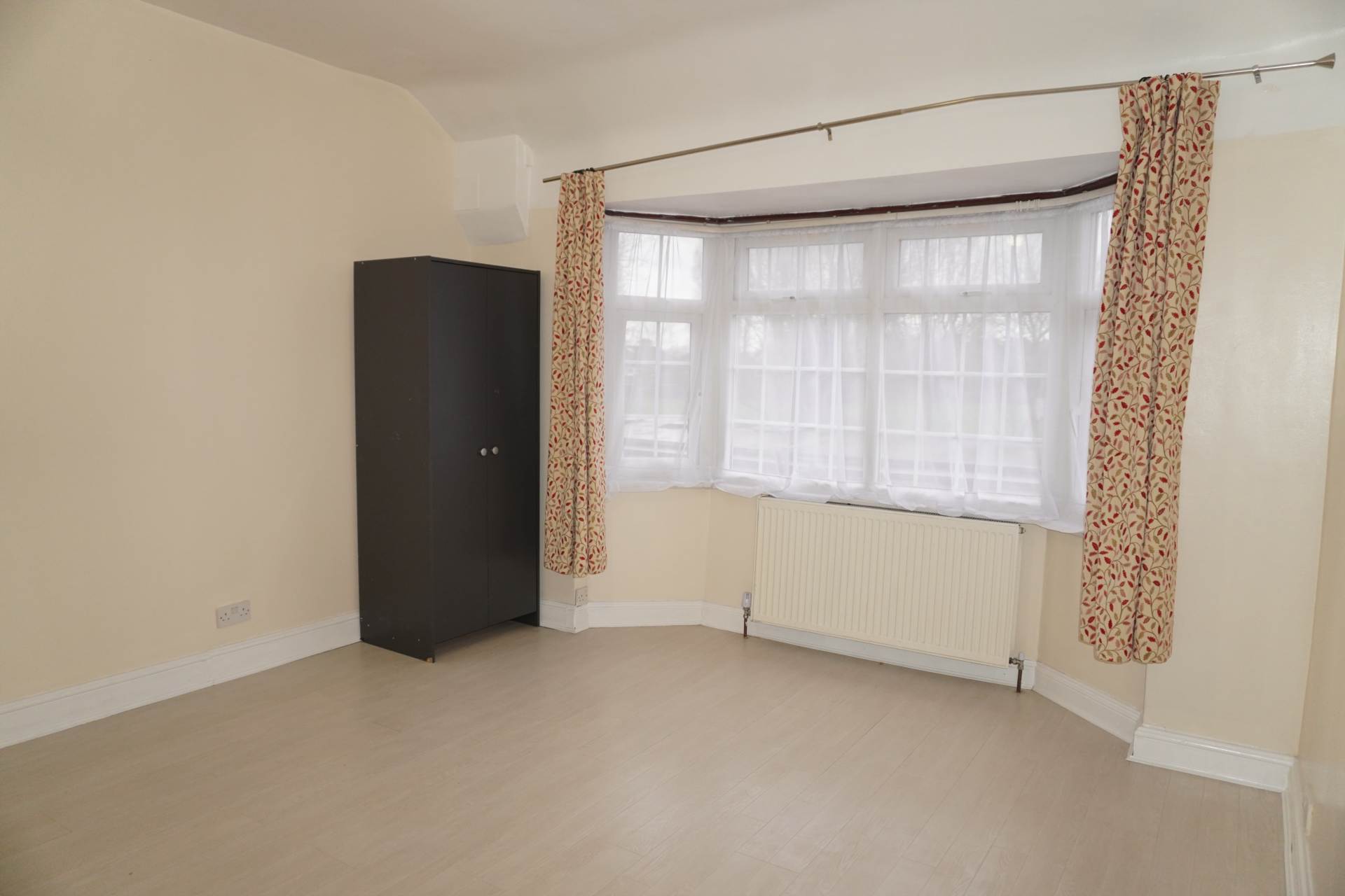 Lady Margaret Road, Uxbridge, Image 10