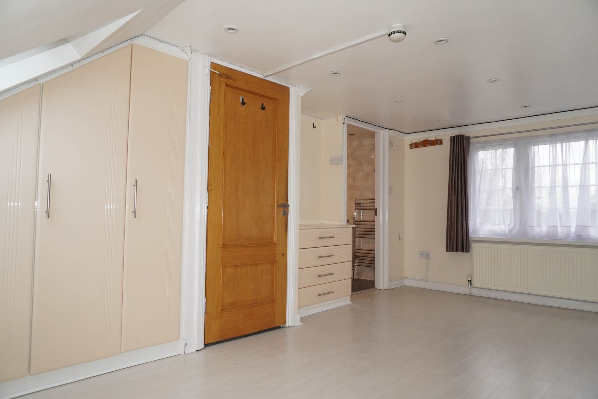 Lady Margaret Road, Uxbridge, Image 3