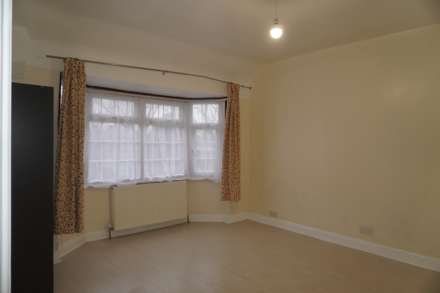 Lady Margaret Road, Uxbridge, Image 9