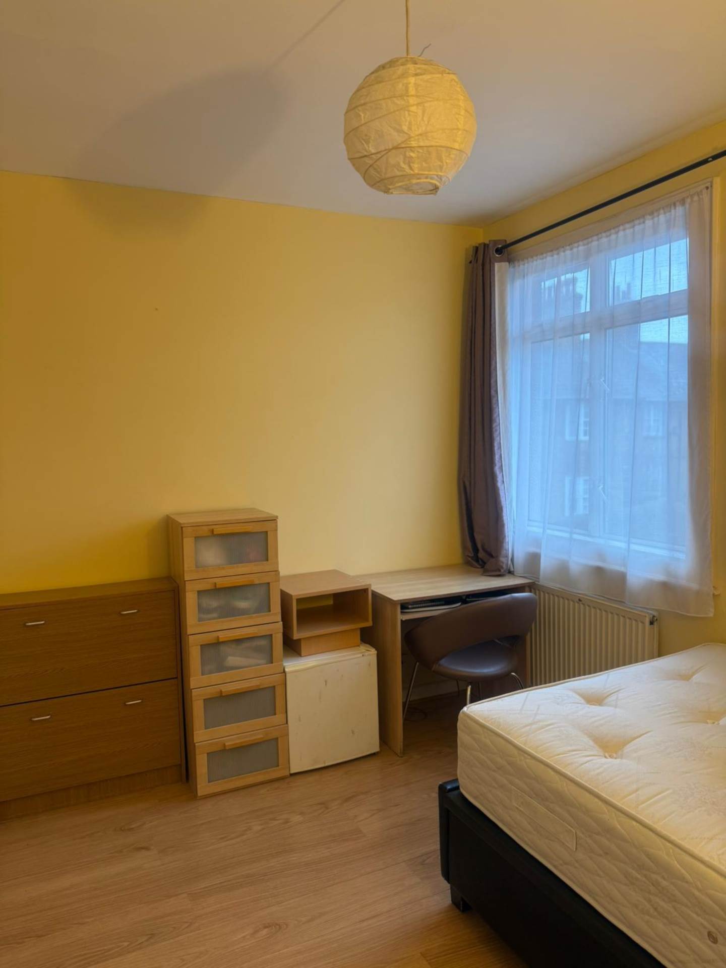 Mellitus Street, London, Image 3