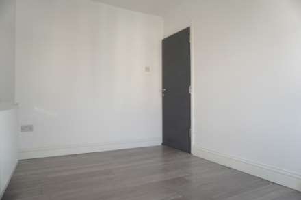 Carlyon Road, Wembley, Image 5