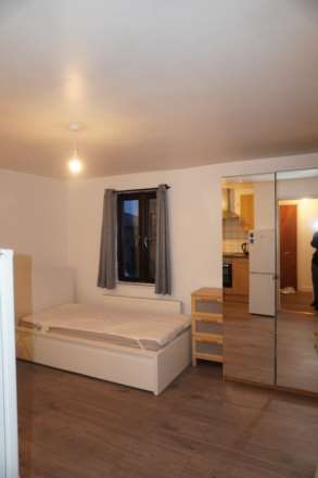 Property For Rent Haymill Close, Greenford