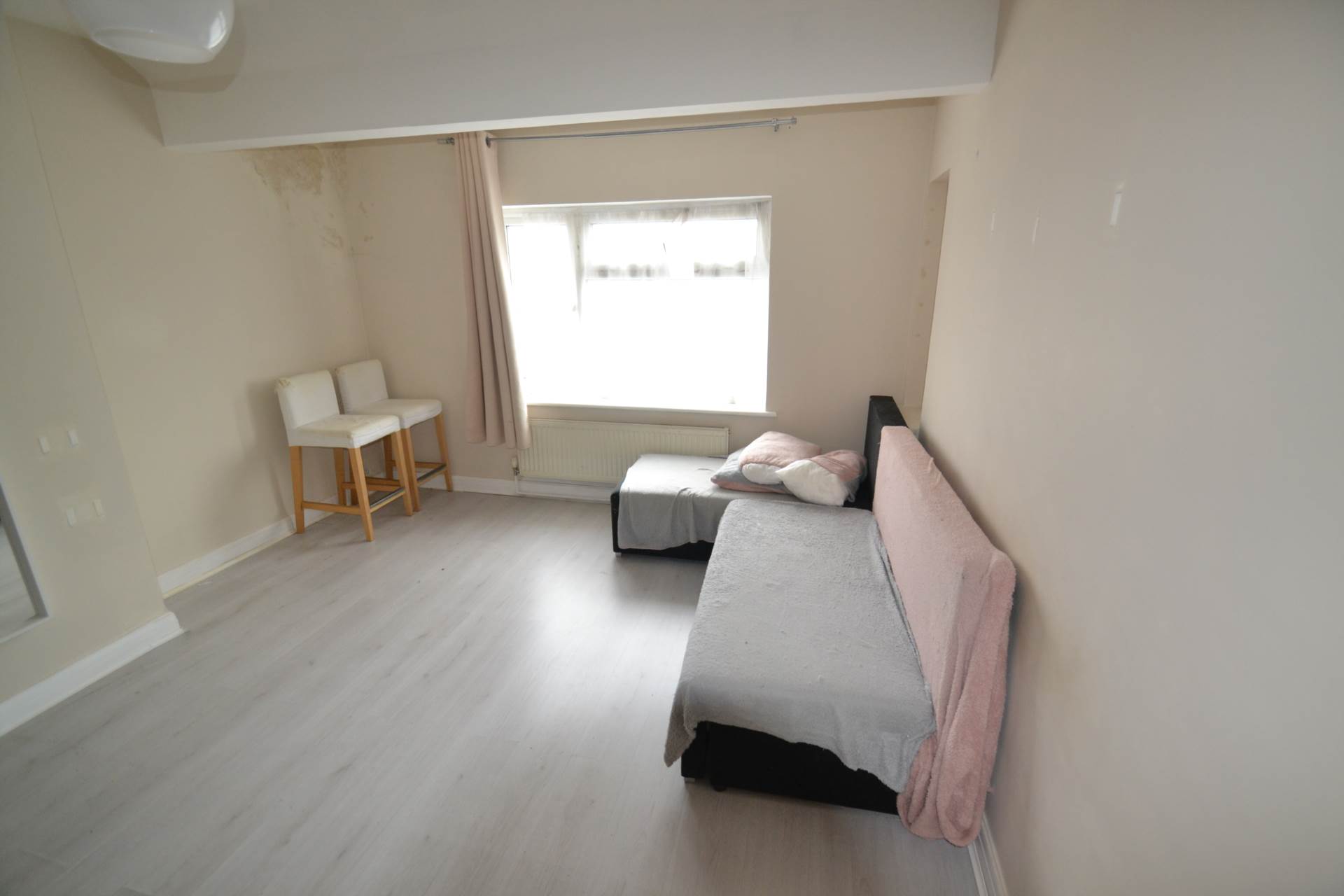 Langdale, Greenford, Image 2