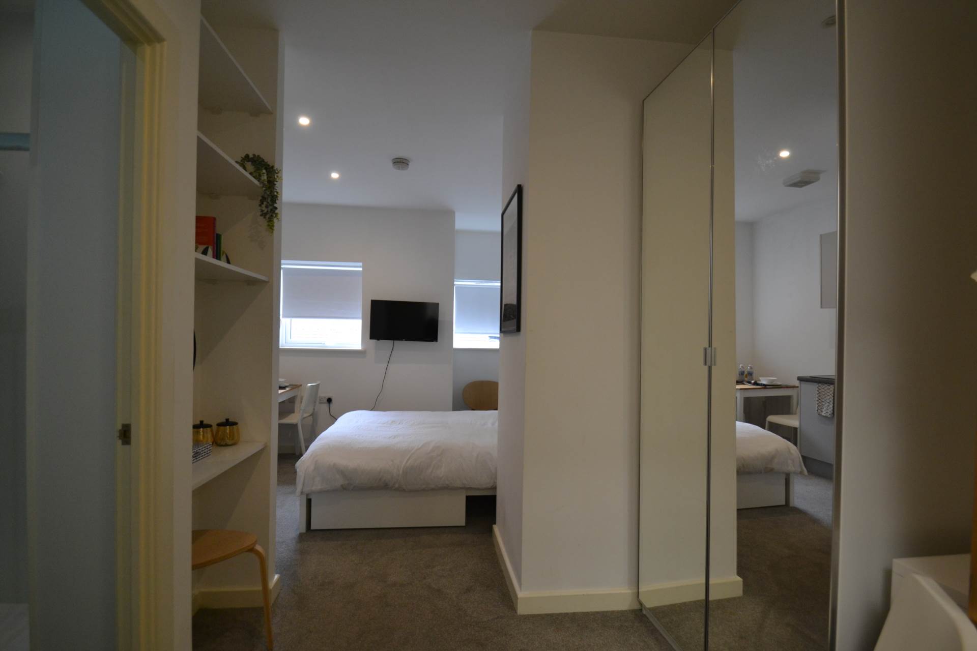 Unit 5 London Road, Kingston Upon Thames, Image 1