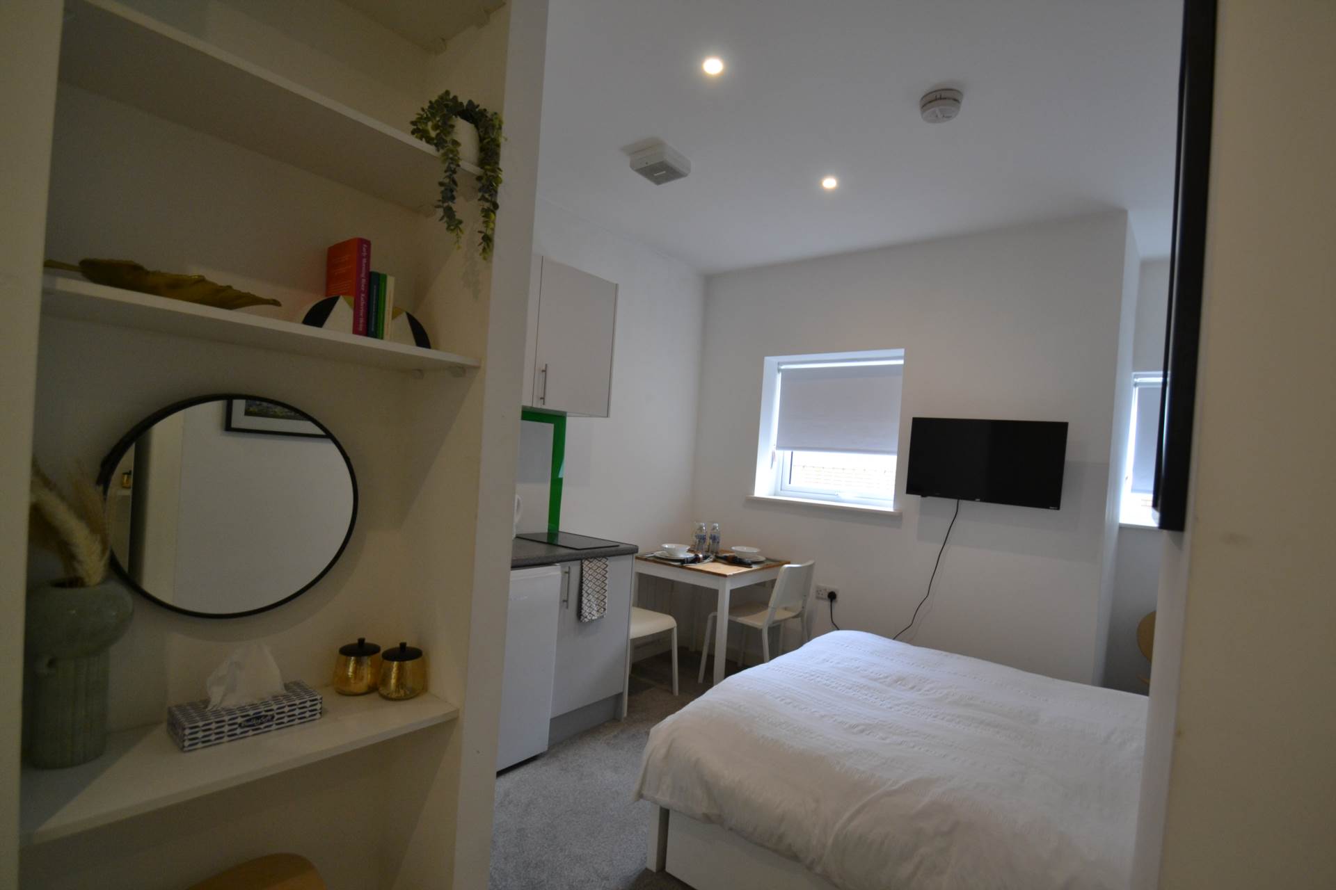 Unit 5 London Road, Kingston Upon Thames, Image 2