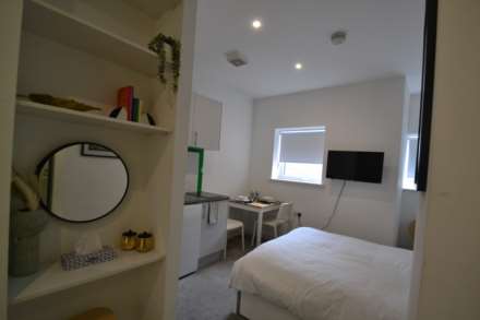 Unit 5 London Road, Kingston Upon Thames, Image 2