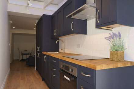 Hetley Road, London, Image 1