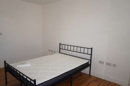 Southroad, Southall, Image 3