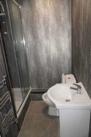 Southroad, Southall, Image 4