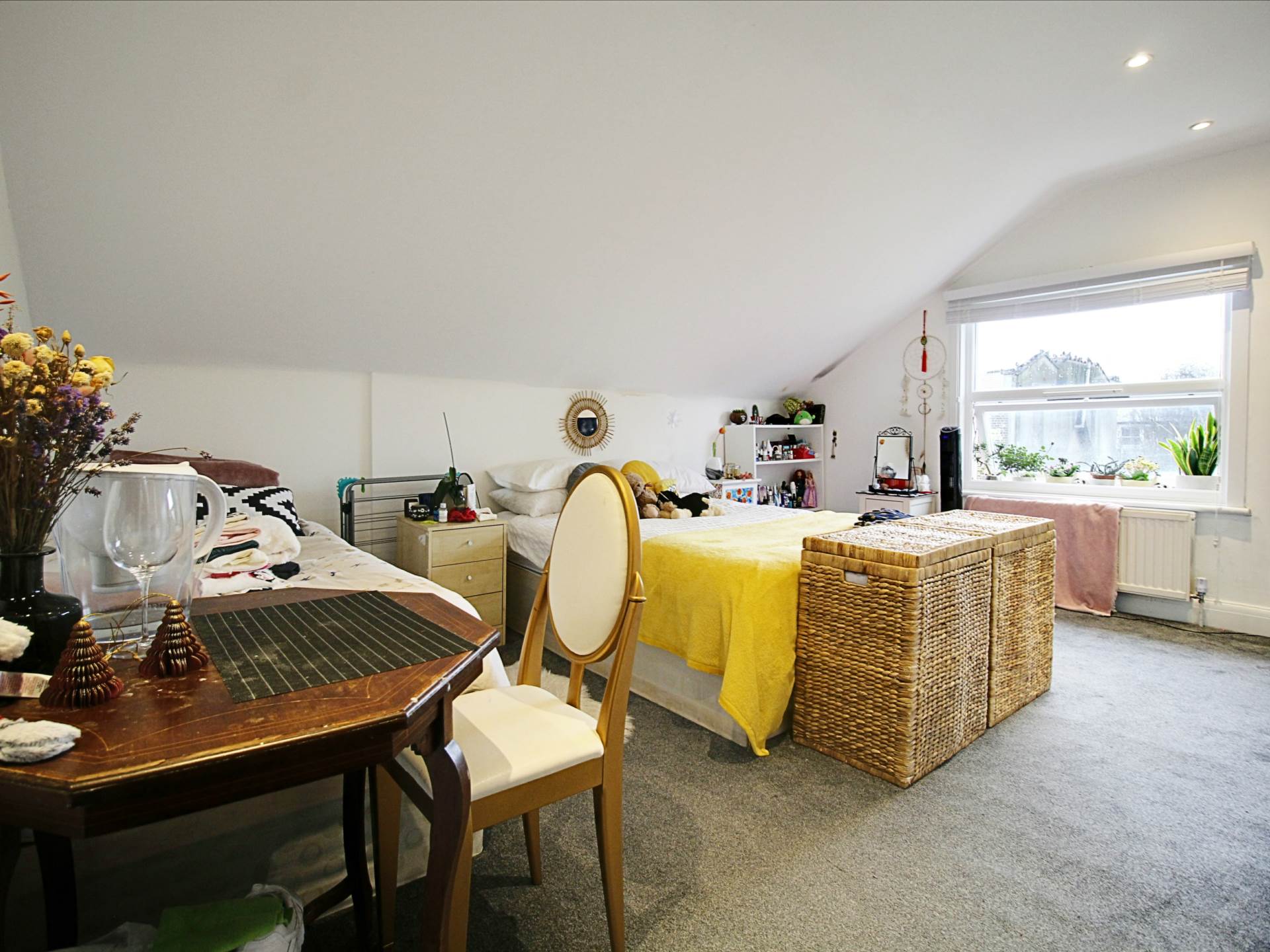 St. Stephens Avenue, London, Image 6