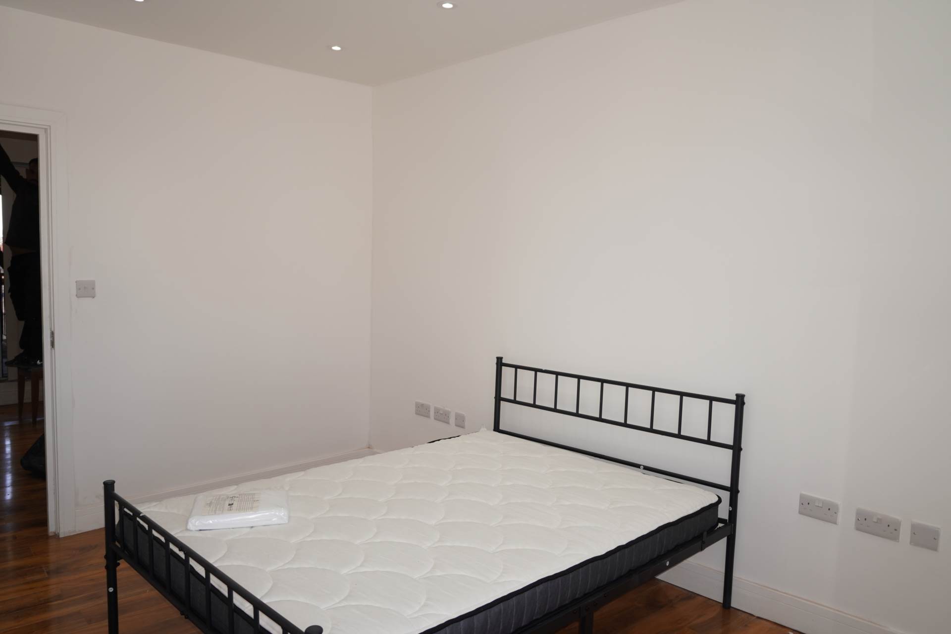 Southroad, Southall, Image 3