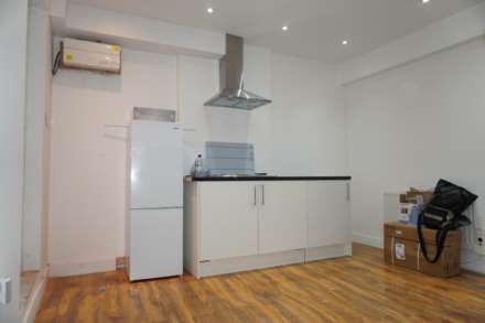 Southroad, Southall, Image 4