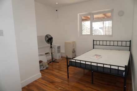 Property For Rent Southroad, Southall